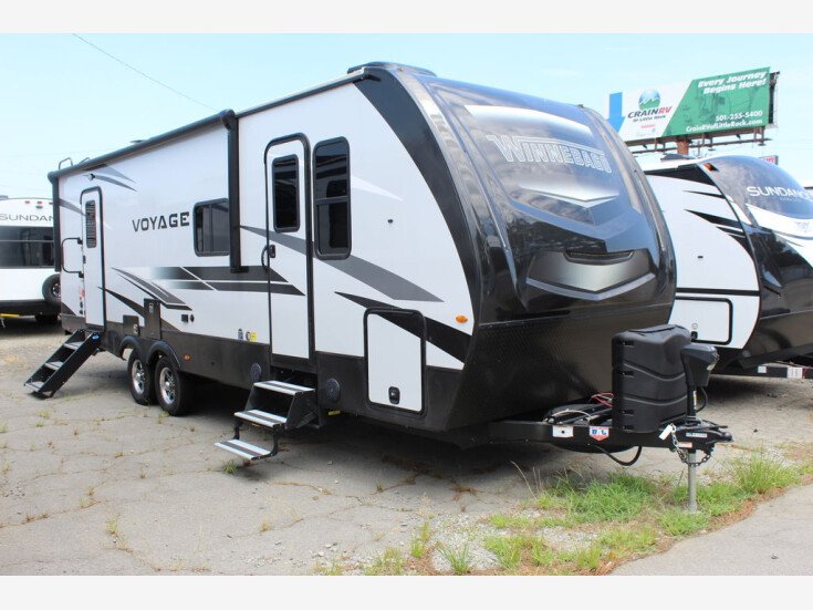 Thumbnail Photo undefined for New 2022 Winnebago Voyage